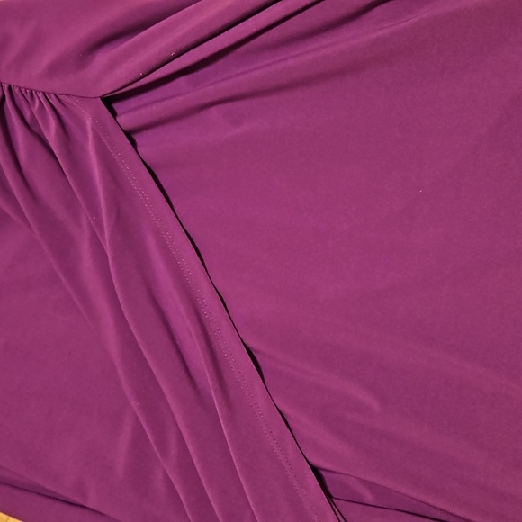 Lauren Ralph Lauren Formal Sleeveless Lined Plum Dress with Side Rouching - Picture 6 of 6